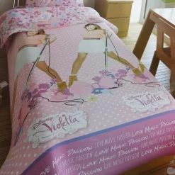 Trapuntino Copriletto Violetta Passion Disney Singolo Una Piazza M868 5 Trapuntino Copriletto Violetta Passion Disney Singolo Una Piazza M868 -Disney trapuntino copriletto violetta passion disney singolo una piazza m868 1